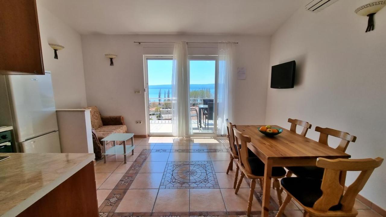 אומיס Apartments Stare Duce 6 מראה חיצוני תמונה